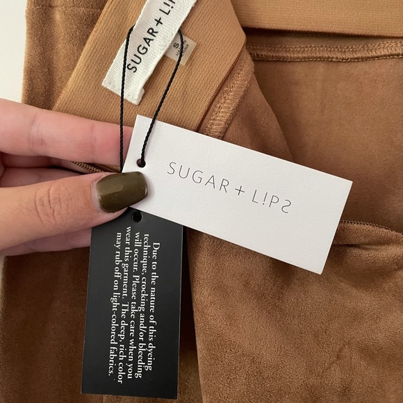 Sugar + Lips Tan leggings - Picture 3 of 4